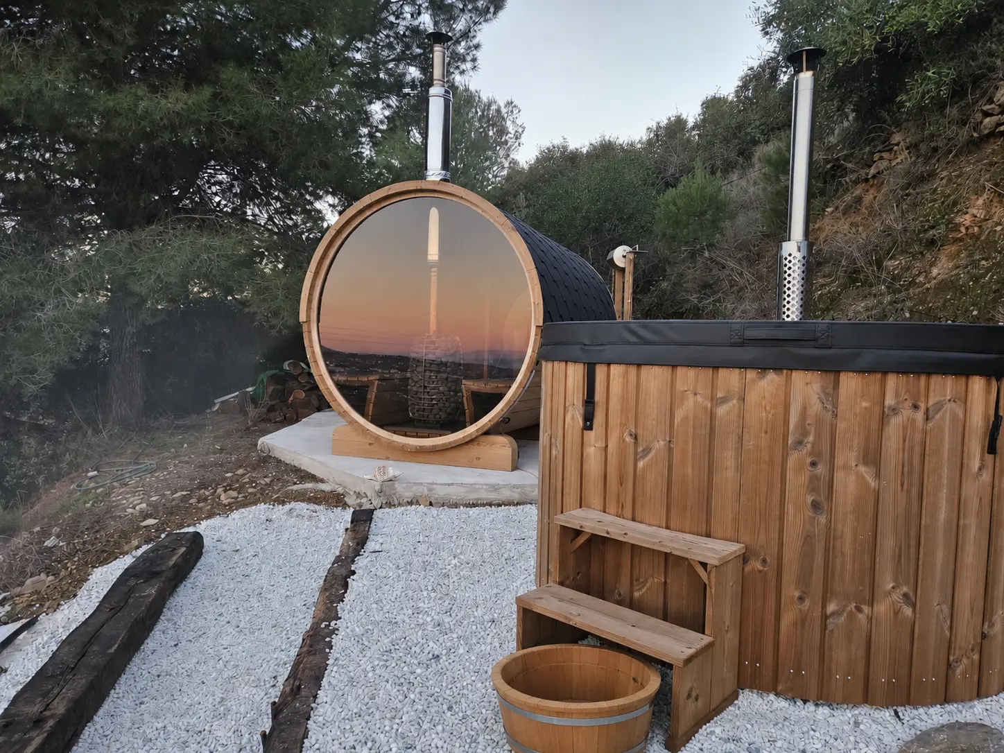 Our own sauna and jacuzzi at Monte Valeo